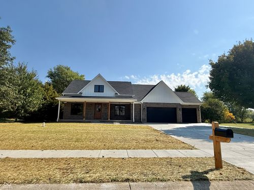 4655 Katei Ln, Coatesville, IN, 46121-9066 | Card Image