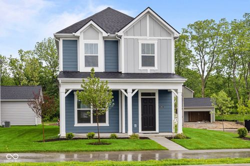 1705 E 96th St, Indianapolis, IN, 46240-1372 | Card Image