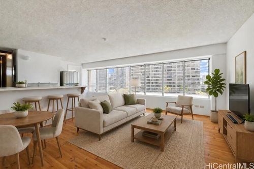 906-2525 Date St, Honolulu, HI, 96826-5422 | Card Image
