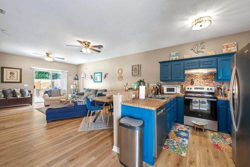 6922 Sea Turtle Cir, Navarre, FL, 32566-7410 | Card Image