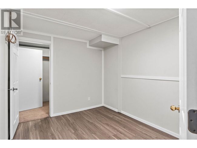 416 Waddington Dr, Home with 4 bedrooms, 2 bathrooms and null parking in Kamloops BC | Image 20