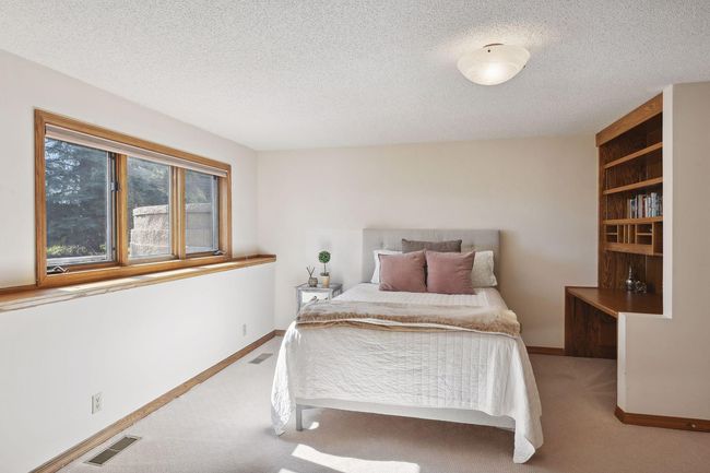 10481 Bluff Rd, House other with 5 bedrooms, 4 bathrooms and null parking in Eden Prairie MN | Image 47