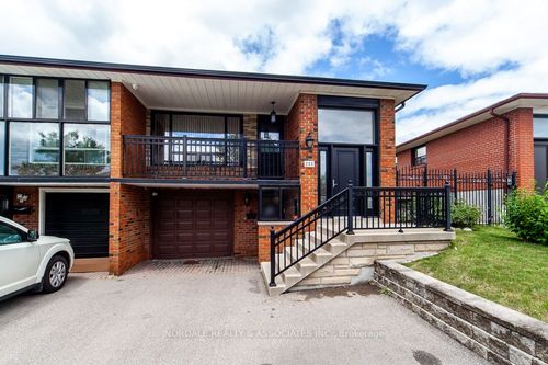 288 Hullmar Dr, North York, ON, M3N2G1 | Card Image