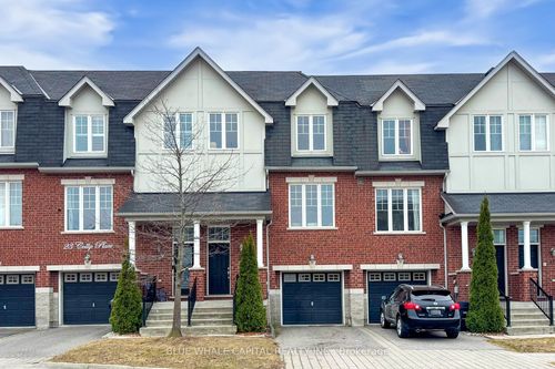 21 Collip Pl, North York, ON, M4A0A3 | Card Image