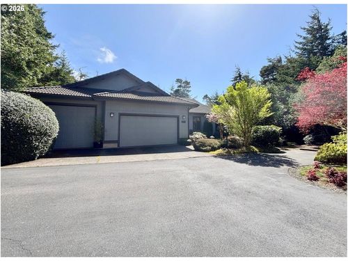 5009 Kelsie Ct, Florence, OR, 97439-9184 | Card Image