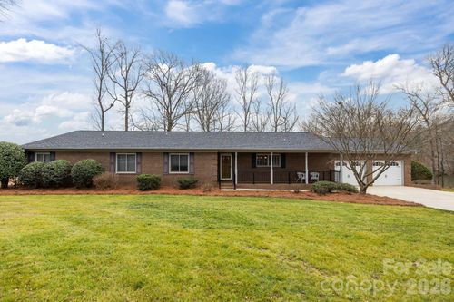 8420 Catawba Cove Drive, Belmont, NC, 28012 | Card Image