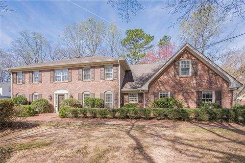 5274 Wyntercreek Way, Dunwoody, GA, 30338-3821 | Card Image