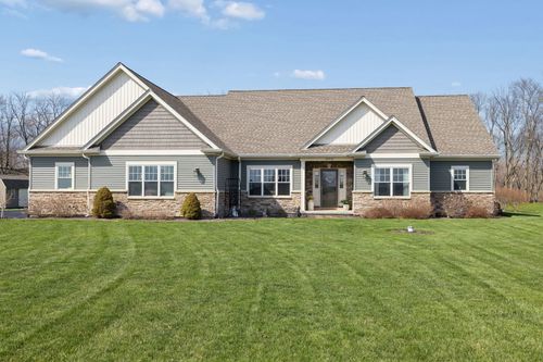 15919 Burr Oak Rd, Plano, IL, 60545-9802 | Card Image