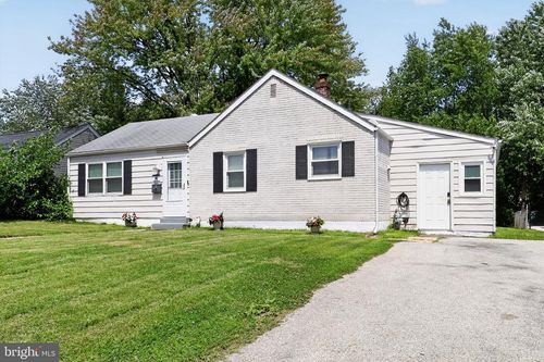 48 Yale Ave, NEW CASTLE, DE, 19720-4328 | Card Image