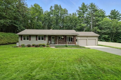 622 E Mountain Rd, Westfield, MA, 01085-1859 | Card Image
