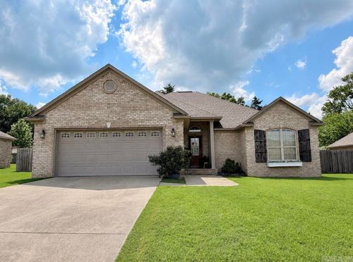 63 Rebecca Ln, Searcy, AR, 72143-7254 | Card Image