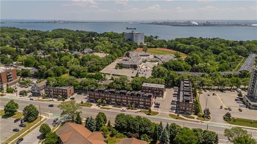 46-70 Plains Rd W, Burlington, ON, L7T0B6 | Card Image