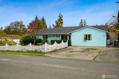 32509 80th Drive Nw, Stanwood, WA, 98292 | Card Image