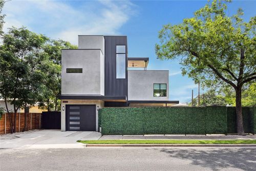 1304 Comal St, Austin, TX, 78702-1110 | Card Image