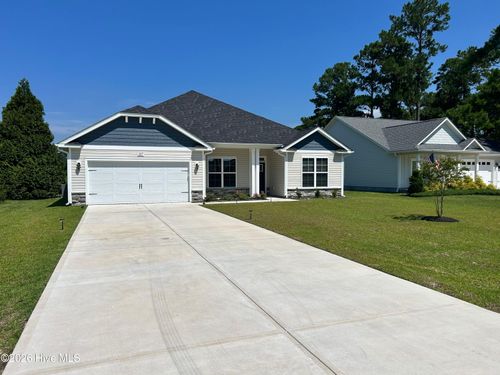 1217 Pelican Dr, New Bern, NC, 28560-9029 | Card Image