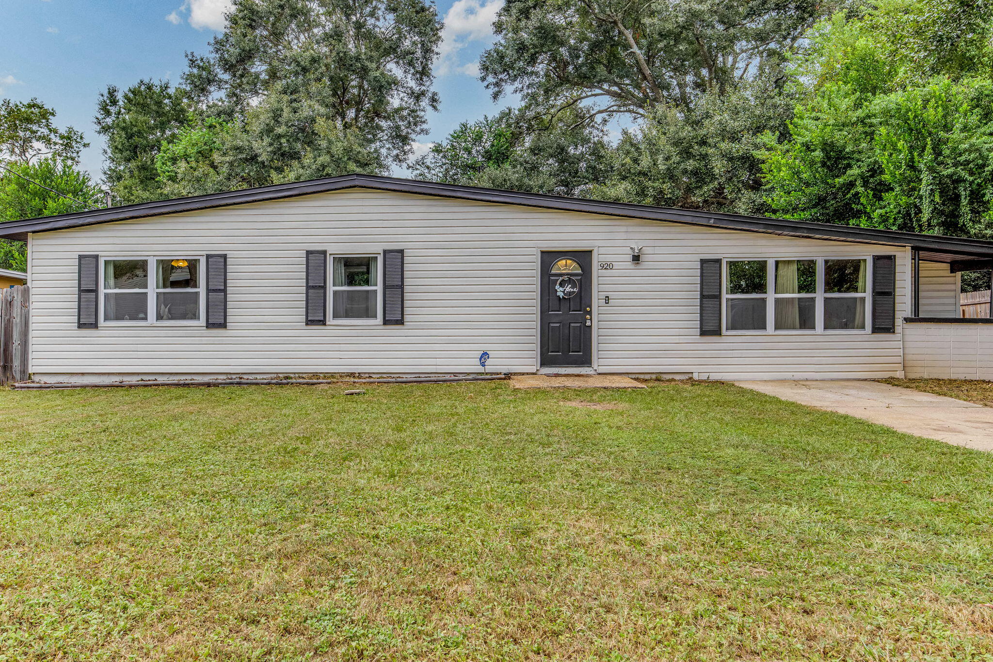 Twinbrook Ave, Pensacola, FL 32505