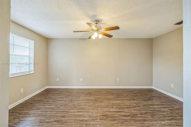 13218 Sw 256 Th Ter, House other with 4 bedrooms, 2 bathrooms and null parking in Homestead FL | Image 7