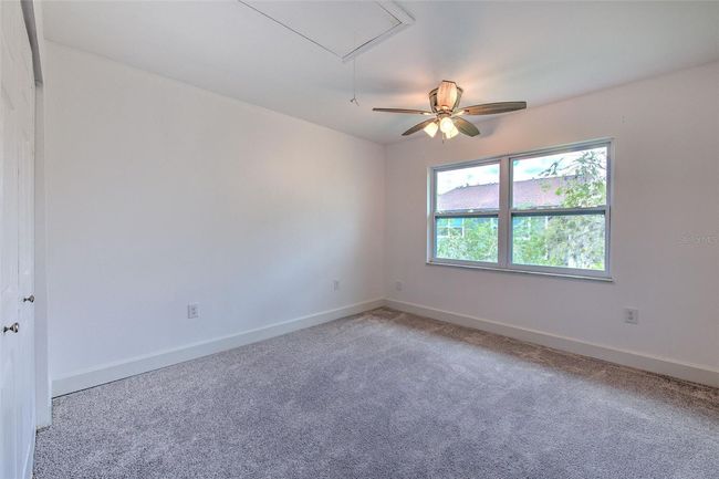Upstairs secondary bedroom | Image 17