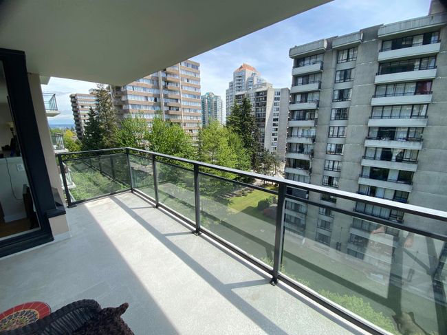901 - 720 Hamilton Street, Condo with 3 bedrooms, 2 bathrooms and 3 parking in New Westminster BC | Image 19