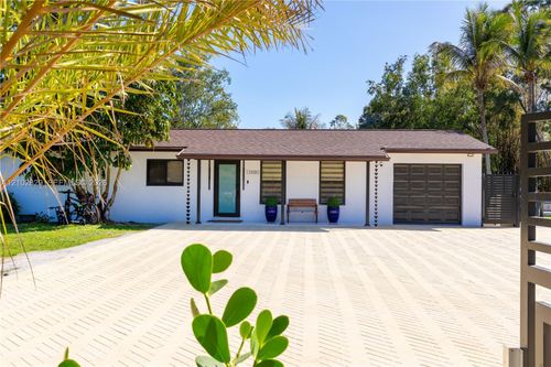 13880 Persimmon Blvd, West Palm Beach, FL, 33411-8149 | Card Image