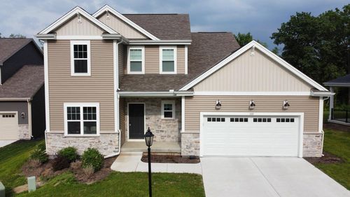 310 Paradise Court, Hartland, WI, 53029 | Card Image