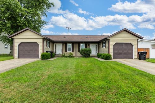 b-504 E Hendelmeyer Avenue, Effingham, IL, 62401 | Card Image