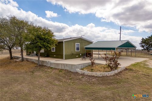 250 Rocky Rd, Lockhart, TX, 78644-4790 | Card Image