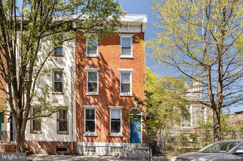 744 S 19th St, PHILADELPHIA, PA, 19146-1882 | Card Image