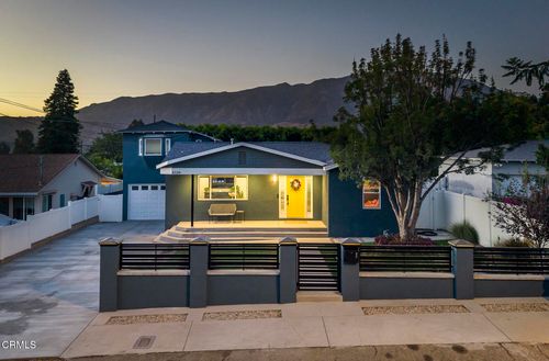 8339 Owens St, Sunland, CA, 91040 | Card Image