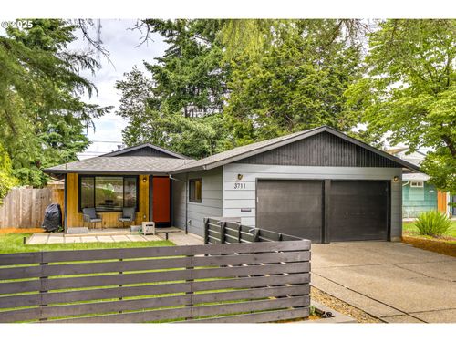 3711 N Alaska Pl, Portland, OR, 97217-7355 | Card Image