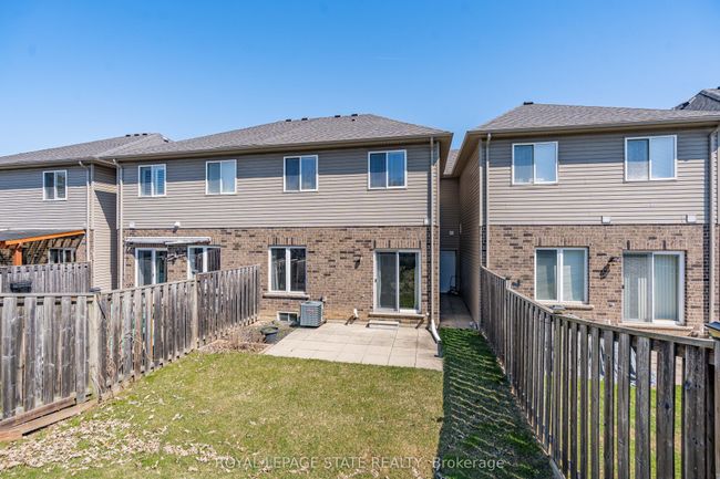 18 - 7 Atessa Dr, Condo with 3 bedrooms, 3 bathrooms and 1 parking in Hamilton ON | Image 40