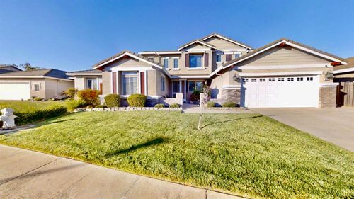 9573 Spring River Way, Elk Grove, CA, 95624 | Card Image