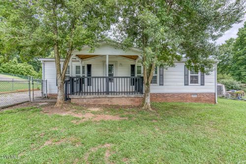 106 Lillian Ln, Johnson City, TN, 37601-5265 | Card Image
