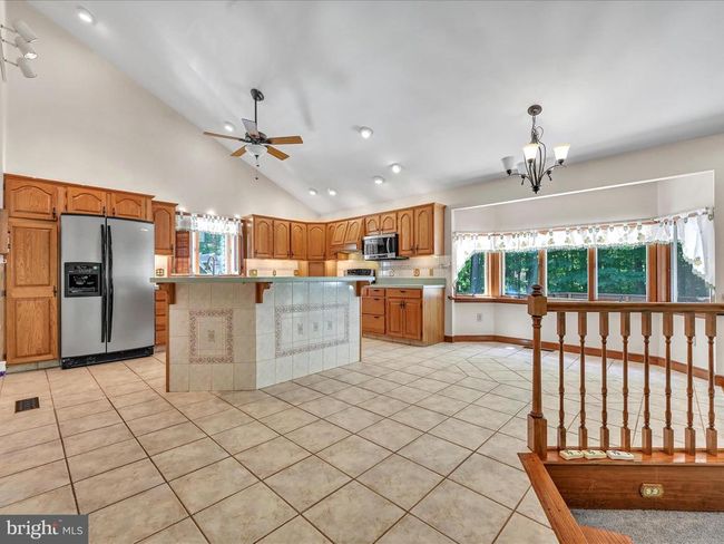 500 Seltzer Rd, House other with 3 bedrooms, 3 bathrooms and null parking in POTTSVILLE PA | Image 12