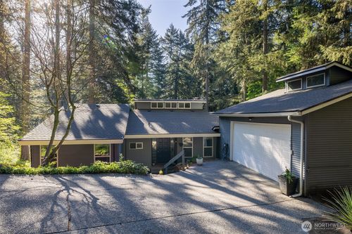 1701 Serena Ln Nw, Gig Harbor, WA, 98335-7873 | Card Image