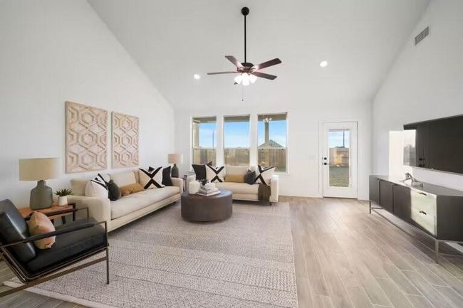 MODEL HOME images may NOT be consistent with the finished product. | Image 9