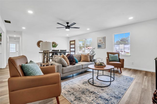 108 Fannin Dr, House other with 3 bedrooms, 1 bathrooms and null parking in Euless TX | Image 10