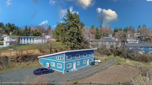 146 Nw Stadium Way, Pullman, WA, 99163-3454 | Card Image