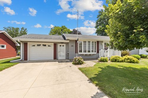 275 Hancock St, Clifton, IL, 60927-7212 | Card Image