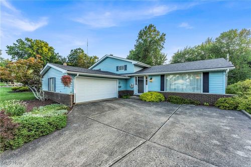 7272 Normandy Dr, Parma, OH, 44134-5436 | Card Image