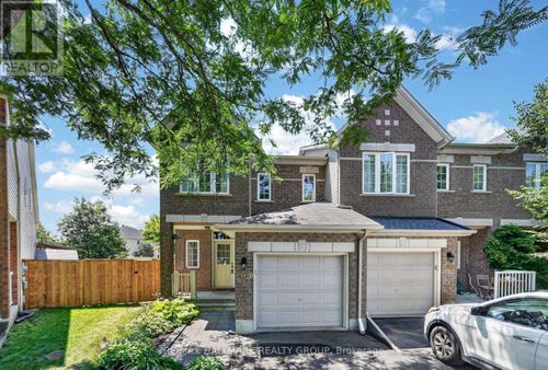 2028 Melette Crescent, Ottawa, ON, K4A4X1 | Card Image