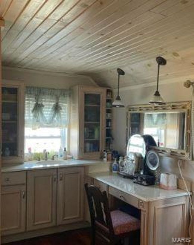 1838 Stollmeyer Rd, Home with 3 bedrooms, 2 bathrooms and null parking in Morrison MO | Image 27