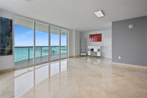 apt-3501-1800 N Bayshore Dr, Miami, FL, 33132-3233 | Card Image