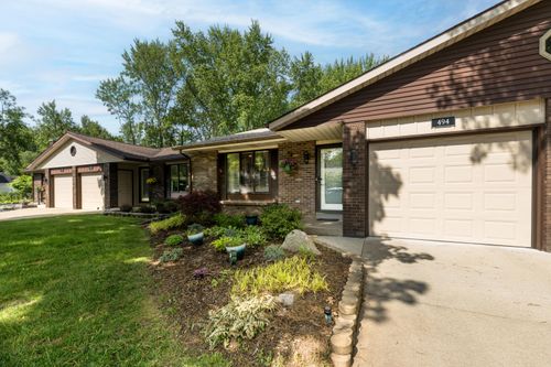 494 Amity Ln, Douglas, MI, 49406-5129 | Card Image