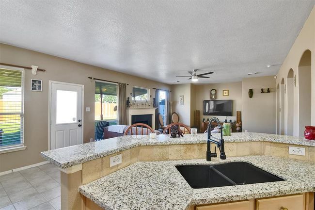 16730 Spring Barker Dr, House other with 4 bedrooms, 3 bathrooms and 2 parking in Cypress TX | Image 9