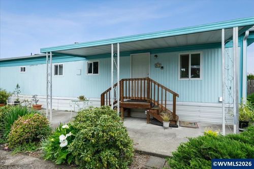 7-1418 Pine St, Silverton, OR, 97381-1374 | Card Image
