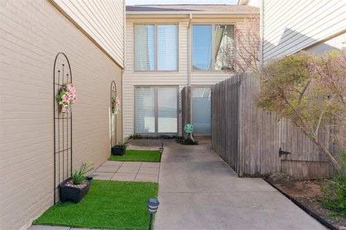 11314 Benttree Cir, Oklahoma City, OK, 73120-6629 | Card Image