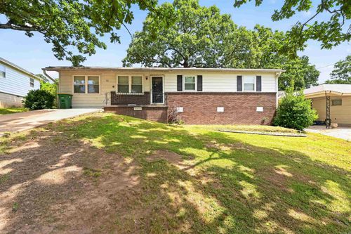 32 Oakview Dr, North Little Rock, AR, 72118-2523 | Card Image