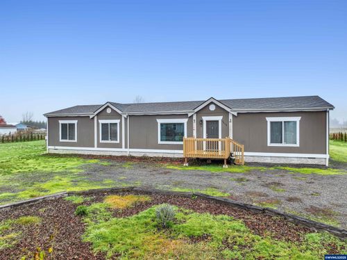 2690 Stoltz Hill Rd, Lebanon, OR, 97355-1036 | Card Image