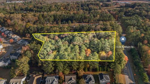 1133 N Main St, Wake Forest, NC, 27587-8239 | Card Image